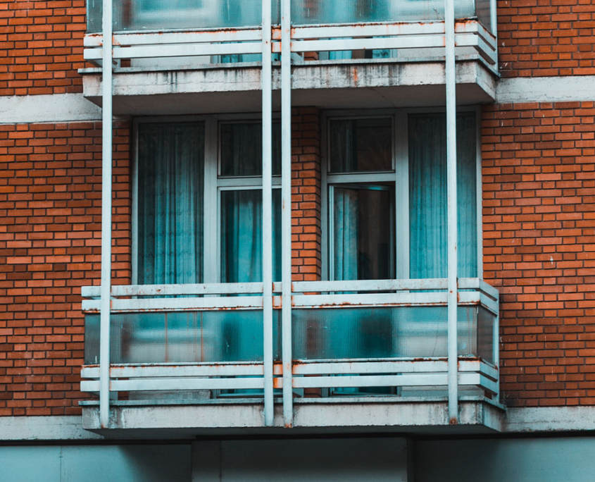 condominio-balconi-isolamento-ponti-termici